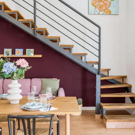 Designer Duplex Centre